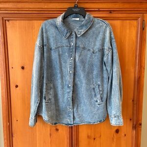 Boutique Classic Washed Denim Jacket - Blue